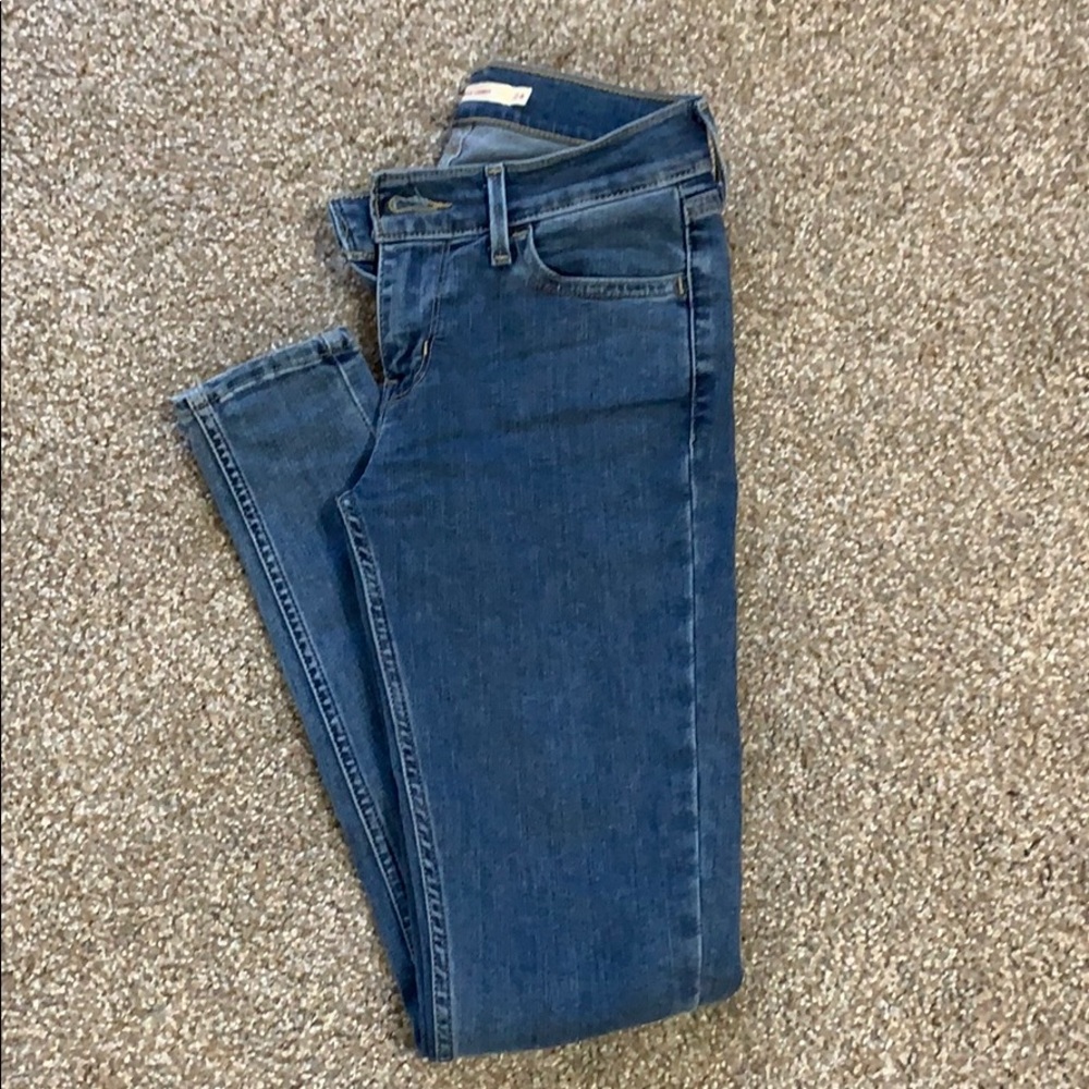 Levis jeans 710 super skinny in size 24